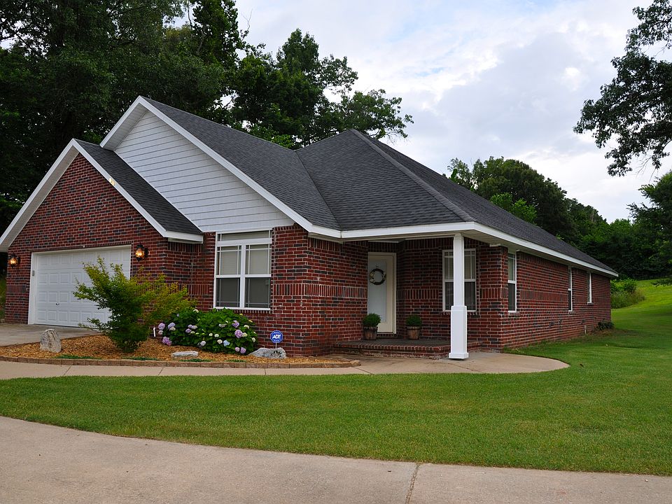 1st image of 1476 N Tradition Ave