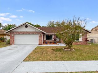 806 Senate Ct, Tampa, FL 33613