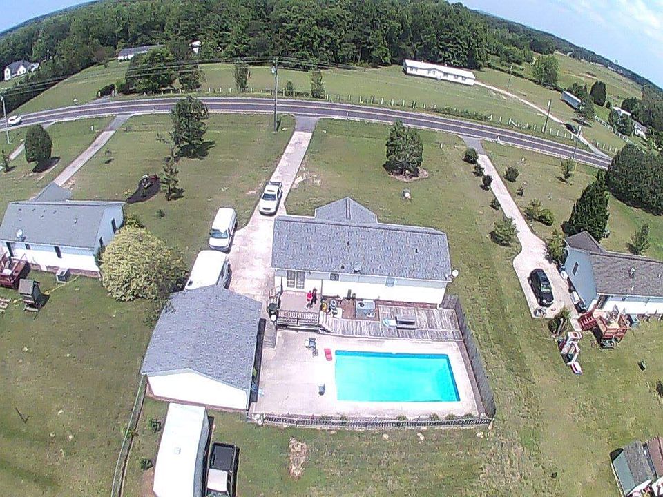 2nd image of 2135 Highway 161