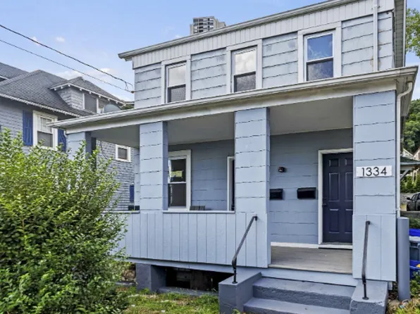 1334 River Rd APT 2, Edgewater, NJ 07020