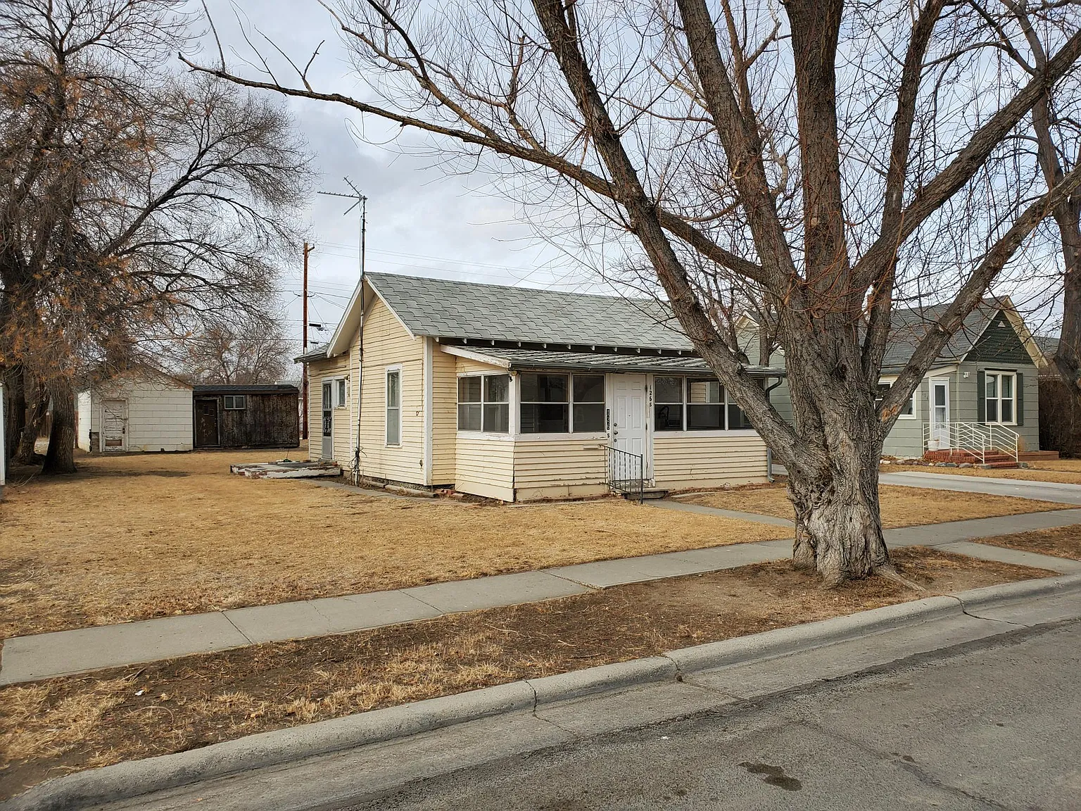 126 S Bernard St — Photo 1