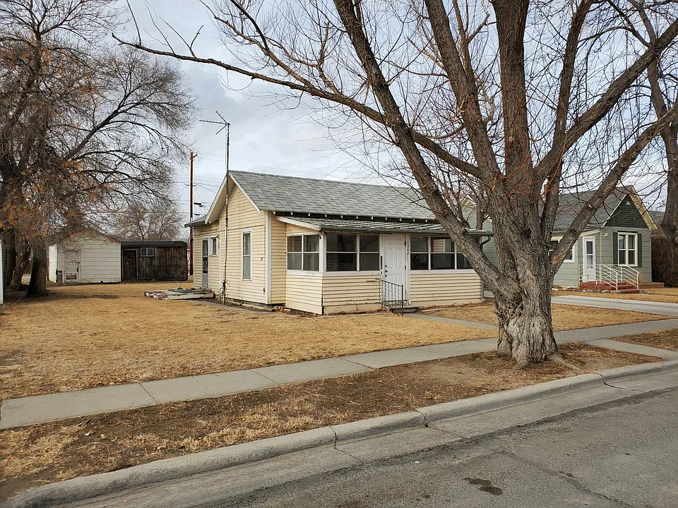 126 S Bernard St