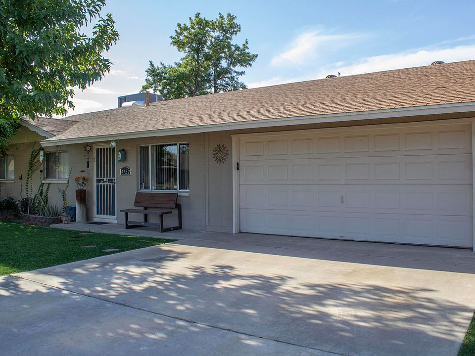 1st image of 4122 W Loma Ln