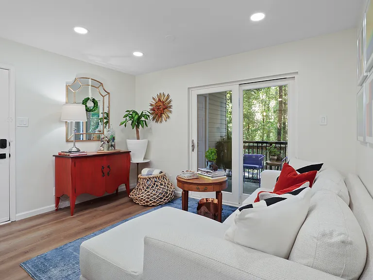 3303 Wyndham Cir #145 — Photo 5