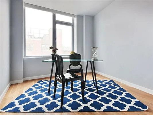 Sold by Avenue Sotheby's International Realty | media 16