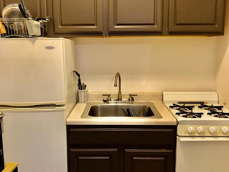 2351 W Wilson Ave #207 — Photo 9
