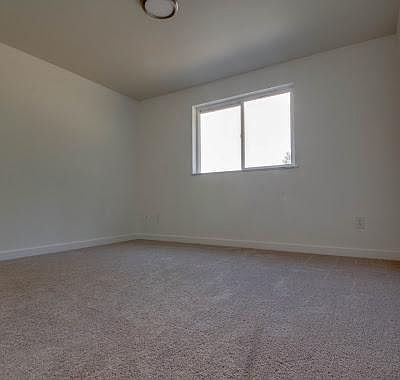 3rd image of 16515 72nd Avenue Ct E