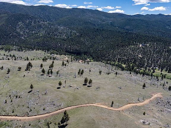 2nd image of 51 Nursery Creek Rd