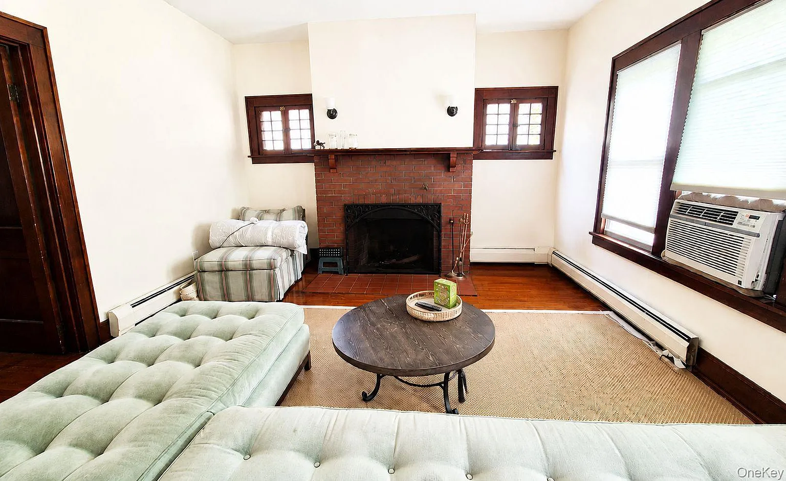 2 bed, 2.0 bath, $3,800 — Photo 2