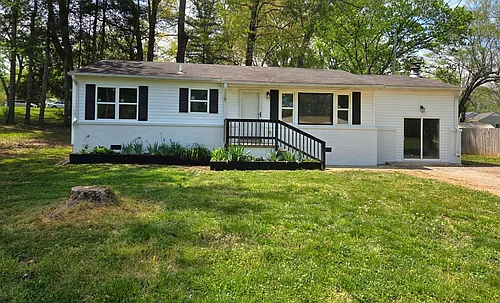 309 Rickenbacker Dr Photo 1