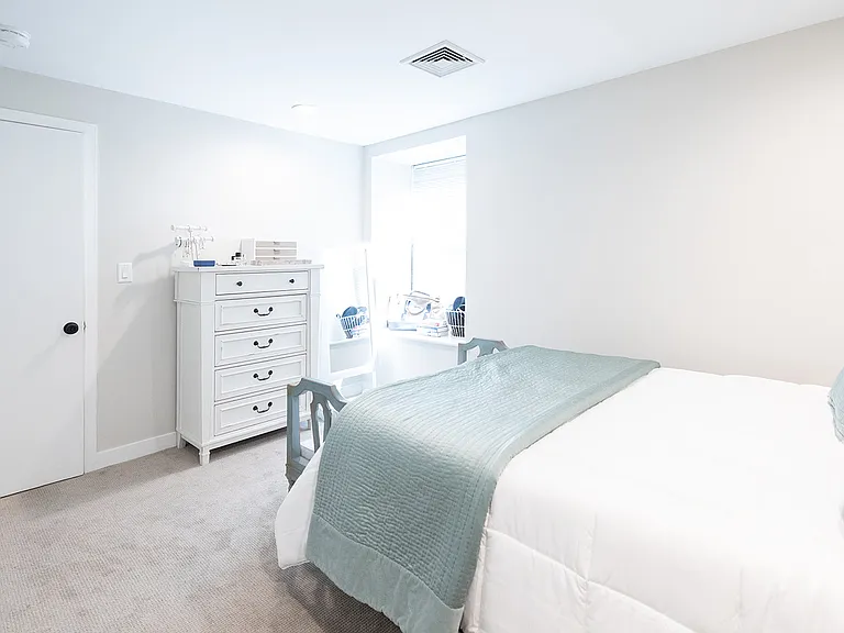 Deacon Court - 1661 Washington Street — Photo 114