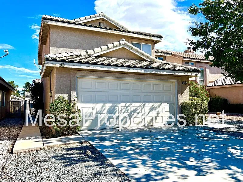 4 bed, 2.5 bath, 1674 sqft, $2,250 — Photo 1