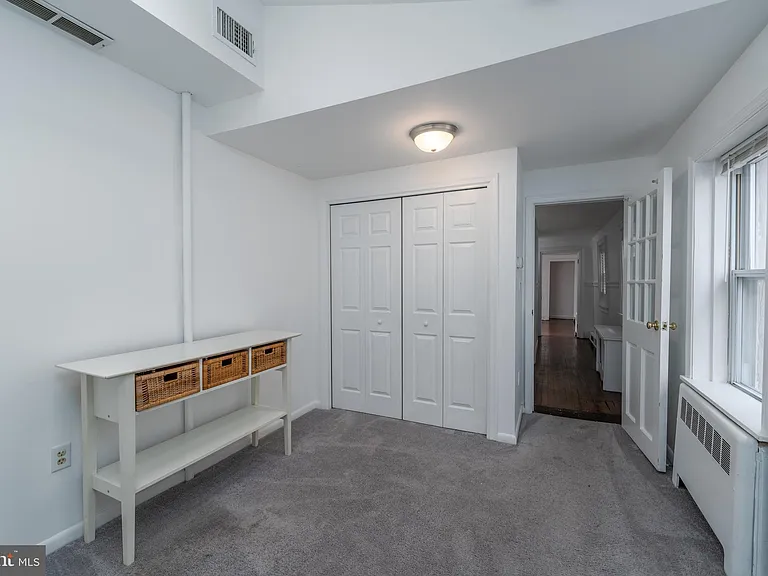 1153 Riverside Ave — Photo 25