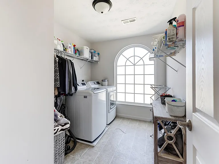 6700 Bartlett Ct — Photo 48