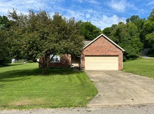 1240 Inverness Farms Rd, Martinsville, IN 46151