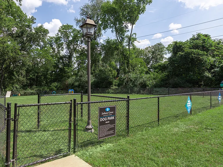 Jackson Grove Apartment Homes — Photo 20