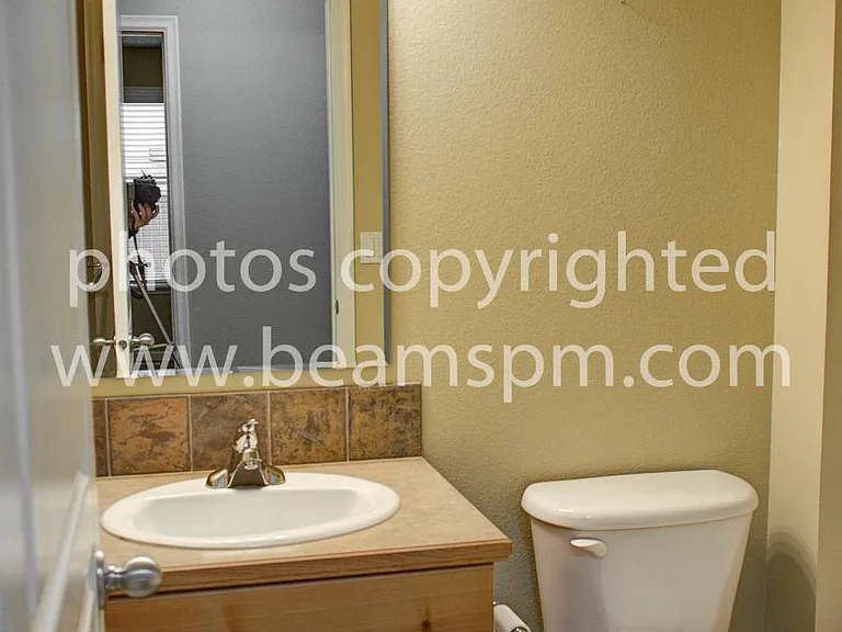 3888 N Park Crossing Ave — Photo 16