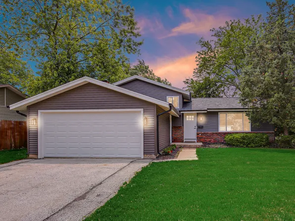 5191 Newport Dr, Oak Forest, IL 60452