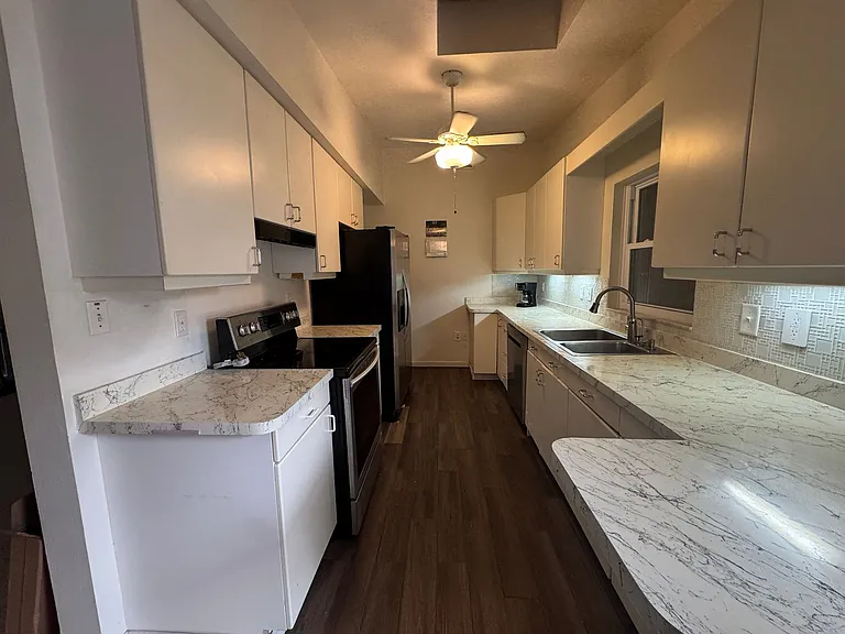 4379 Conway Blvd — Photo 10