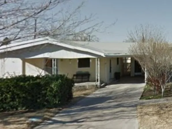 611 S Palm St, Pecos, TX 79772