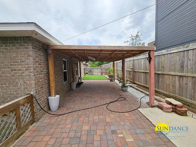 107 Gustaf Dr — Photo 19