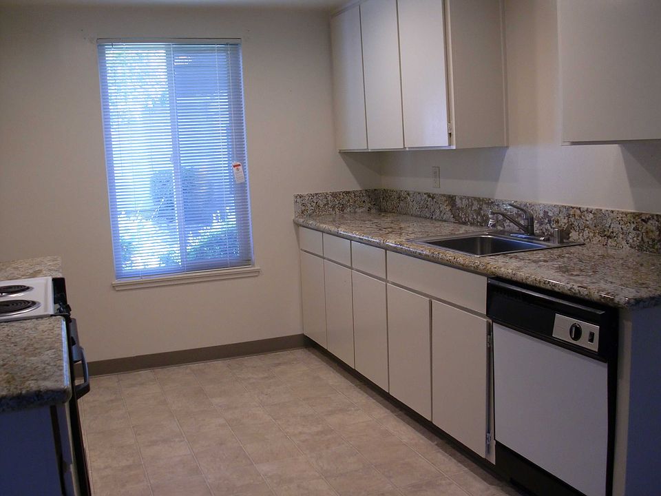 2nd image of 4474 San Juan Ave