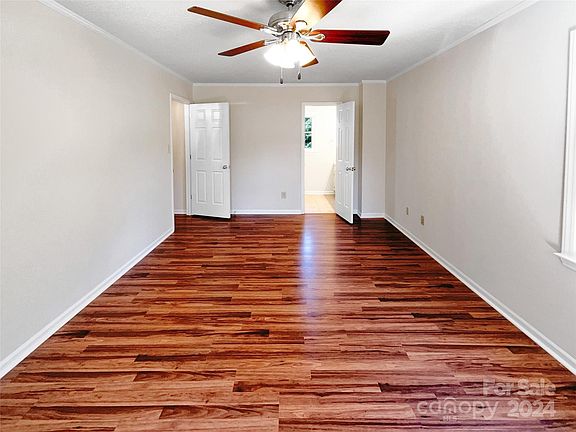 5th image of 1705 Cardinal Ct