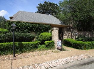 627 Chadbourne Ct, Houston, TX 77079