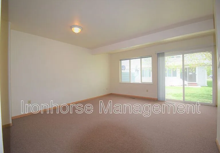 2460 Wheeler Dr #A — Photo 2