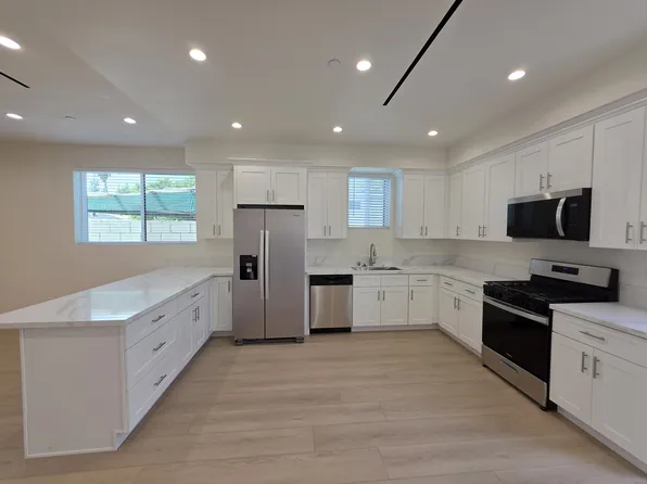 15537 Tupper St, North Hills, CA 91343