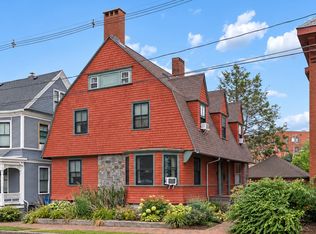 25 Bramhall St, Portland, ME 04102
