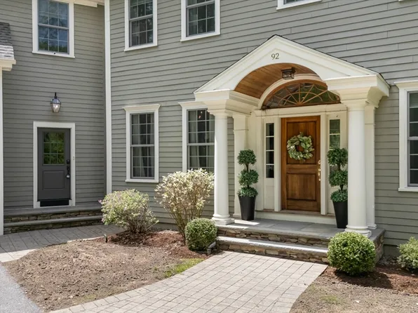 92 Cherry St, Shrewsbury, MA 01545