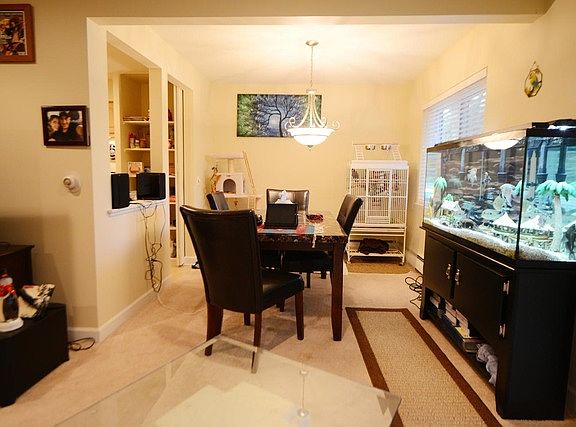 2nd image of 1122 N Dale Ave APT 1J