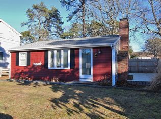 18 Myrtle Rd, Dennis Port, MA 02639