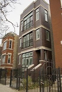 1st image of 1515 N Claremont Ave #1