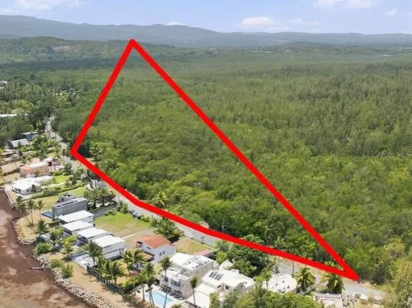 PR-968 Km 2.1, Las Picúas CAMINO LAS PICUAS, RIO GRANDE, PR 00745