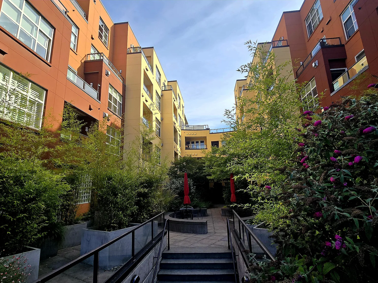 1 bed, 665 sqft, $2,150 — Photo 1