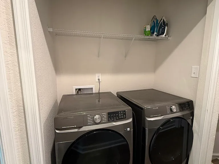 4104 Riverside Dr — Photo 6