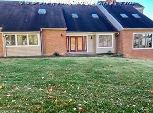 20 Pigeon Roost Rd, Chapmanville, WV 25508