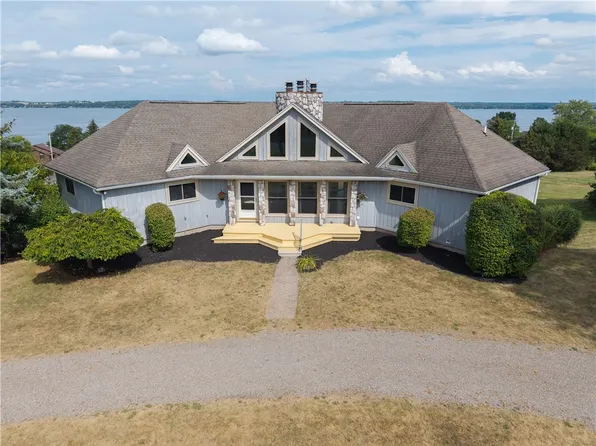 17 Bay View Ter, Geneva, NY 14456