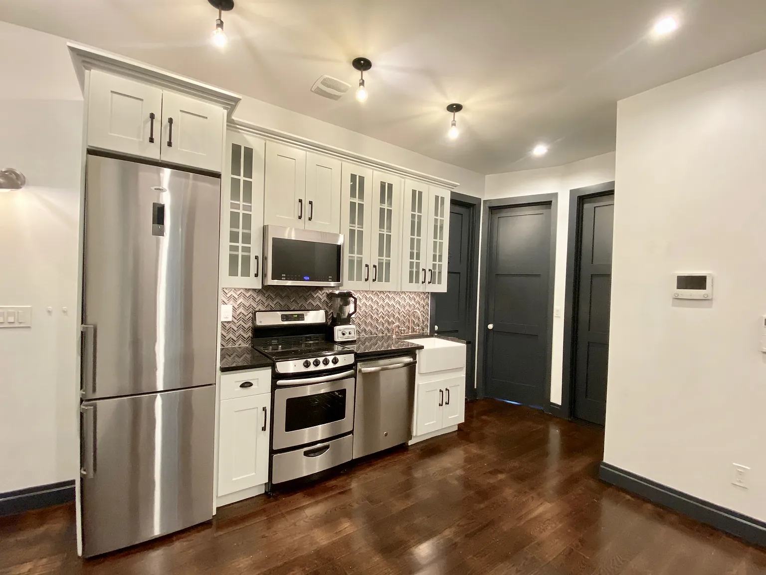 119 Kent Avenue — Photo 4