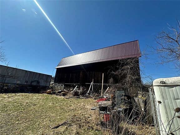 3rd image of 7442 Marvin Hill Rd