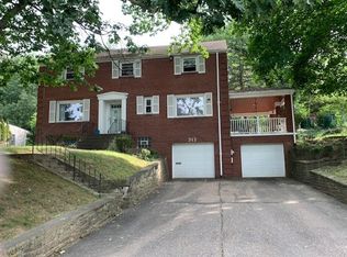 312 Rosslyn Rd, Carnegie, PA 15106