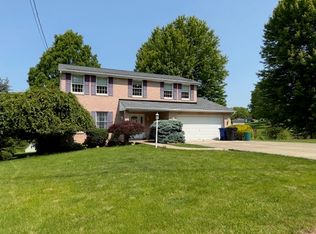 116 Valleycrest Dr, Cecil, PA 15321