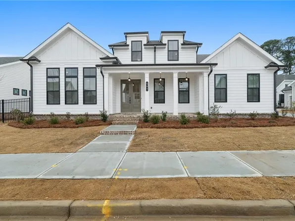 535 Pearl St, Cumming, GA 30040