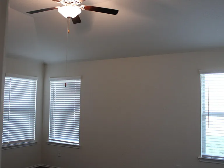 9810 Copper Ranch Trl — Photo 25