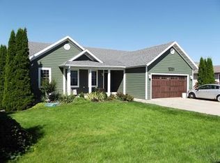 1051 Cardinal Dr, Highland, WI 53543