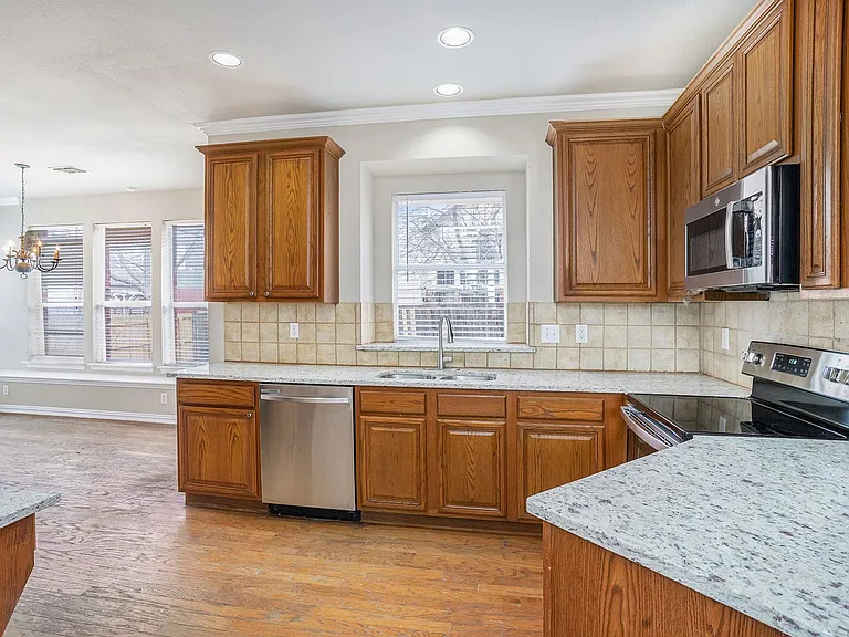 5201 Arrowhead Way — Photo 10