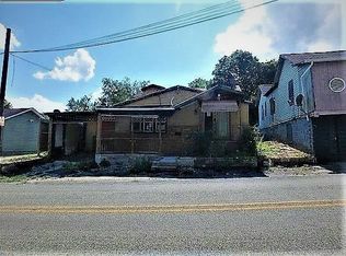 409 Redstone Furnace Rd, Uniontown, PA 15401