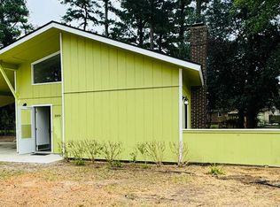 1009 Louisburg Pl, Fayetteville, NC 28311